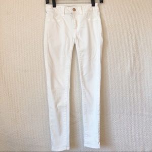 American eagle white jeans